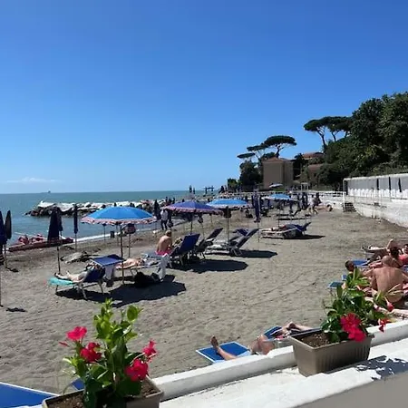 Family & Friends - Sarzana