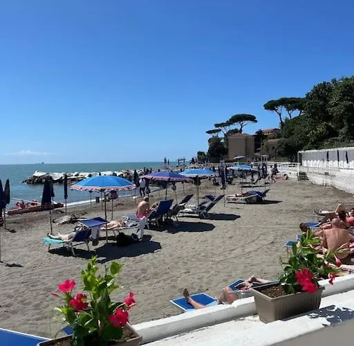 Family & Friends - Sarzana